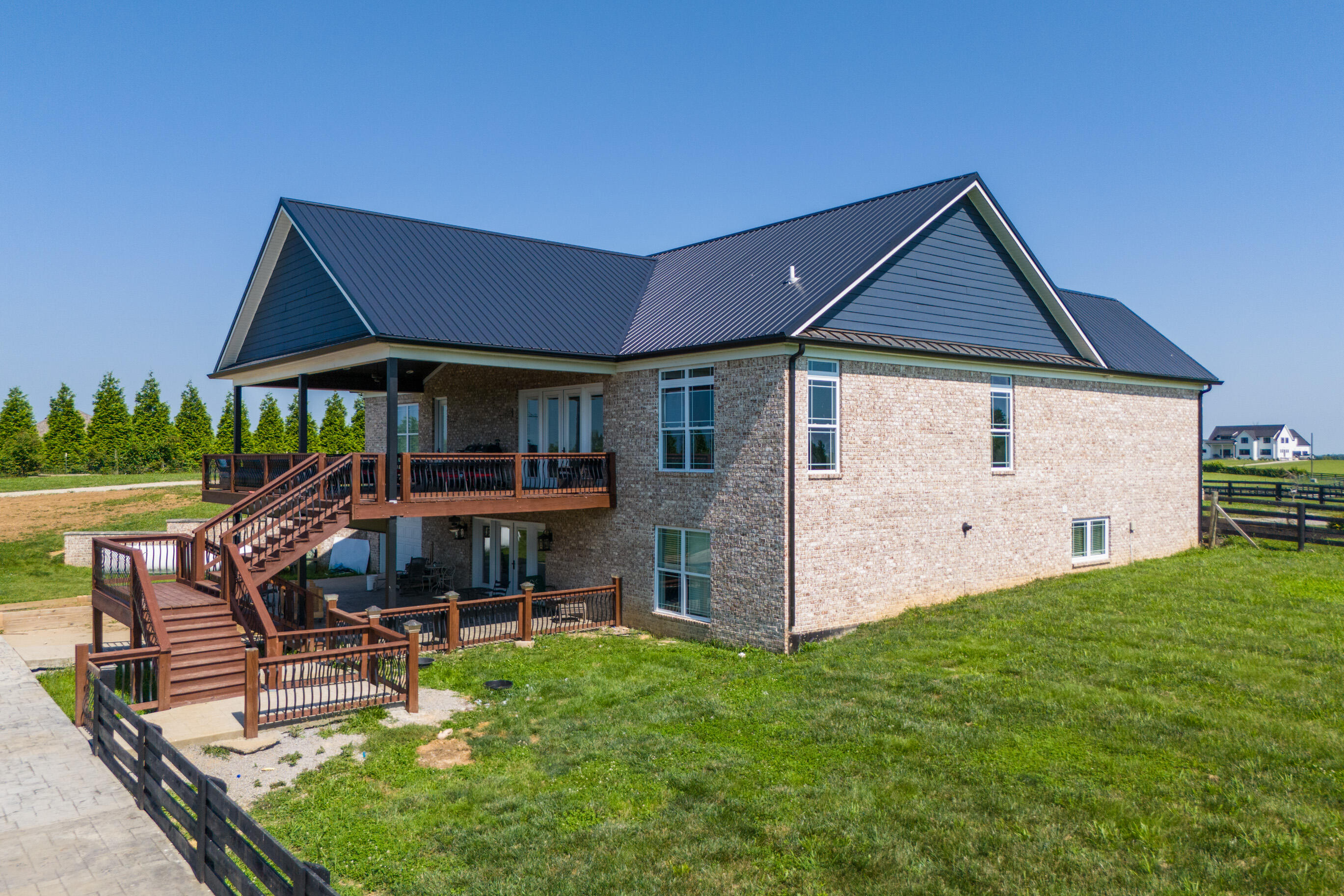 Richmond, Kentucky 40475, United States, 4 Bedrooms Bedrooms, ,4 BathroomsBathrooms,Residential,Active,158370