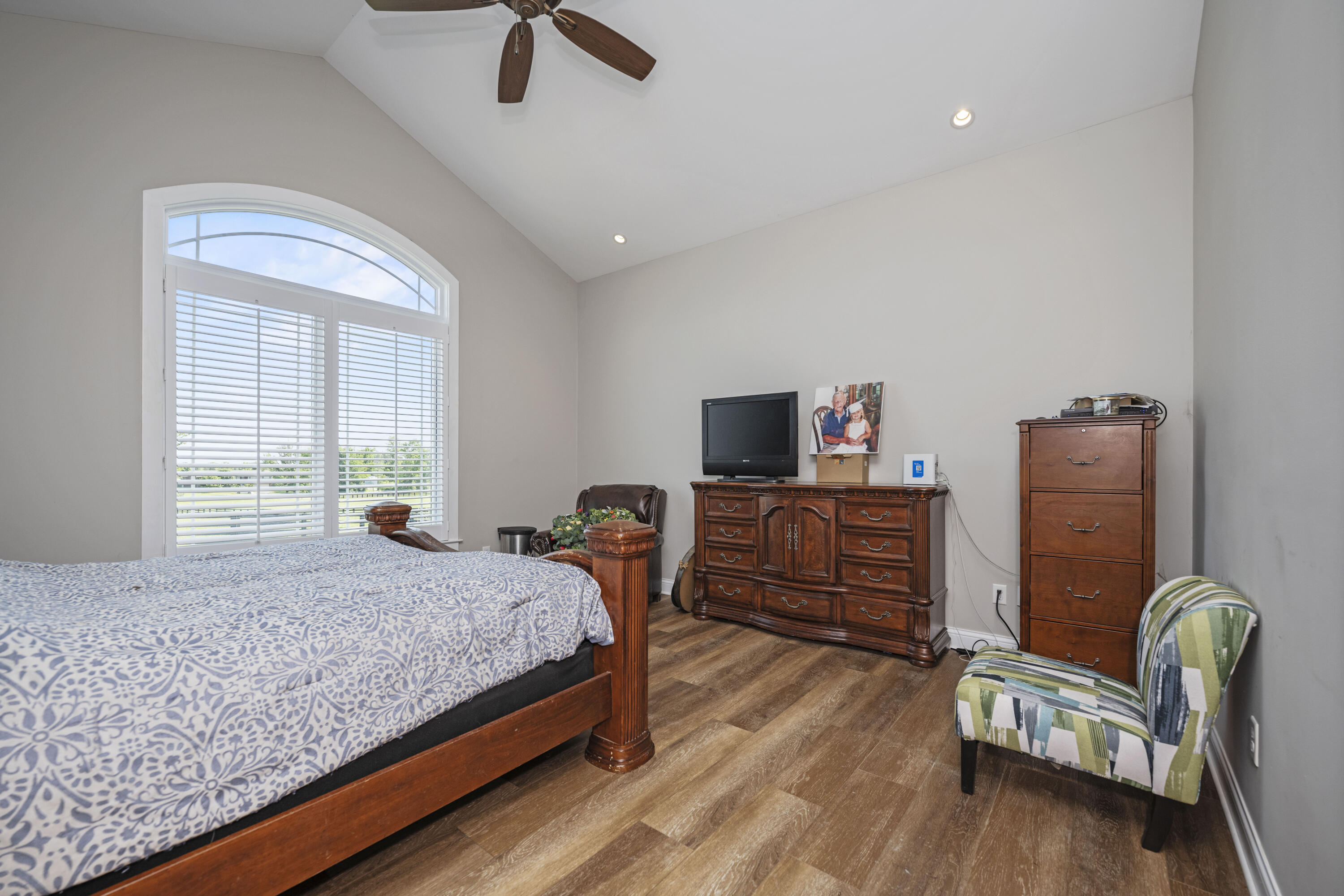 Richmond, Kentucky 40475, United States, 4 Bedrooms Bedrooms, ,4 BathroomsBathrooms,Residential,Active,158370