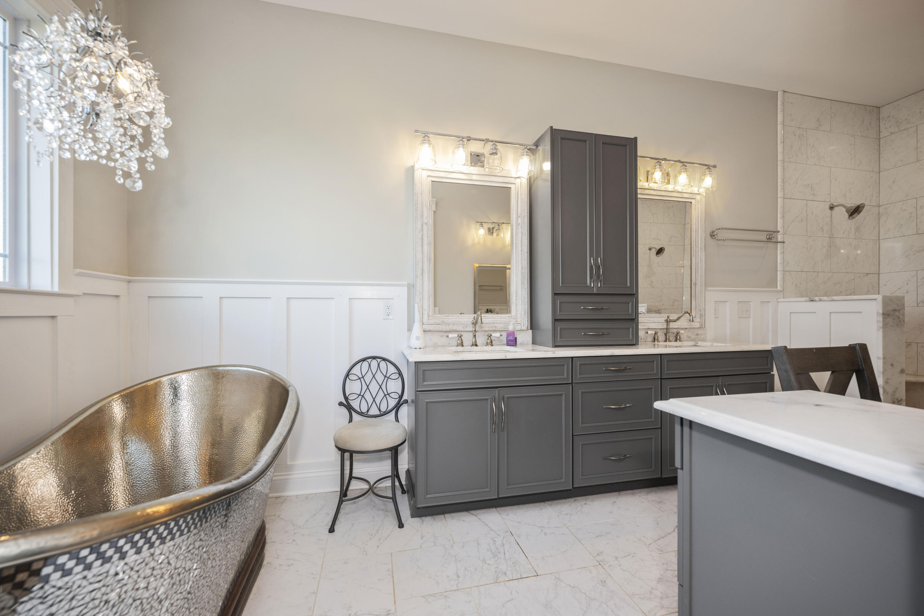 Richmond, Kentucky 40475, United States, 4 Bedrooms Bedrooms, ,4 BathroomsBathrooms,Residential,Active,158370