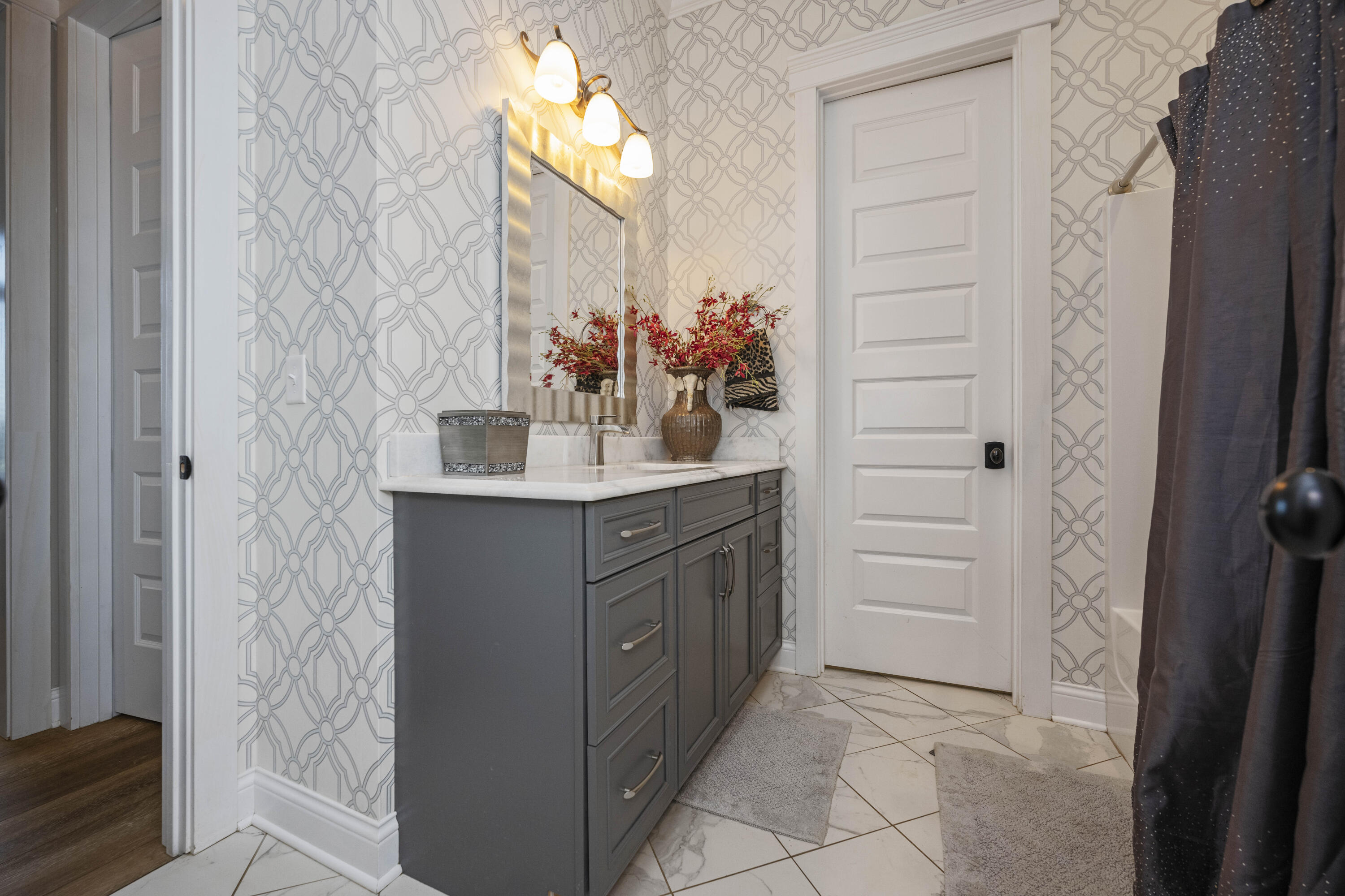 Richmond, Kentucky 40475, United States, 4 Bedrooms Bedrooms, ,4 BathroomsBathrooms,Residential,Active,158370