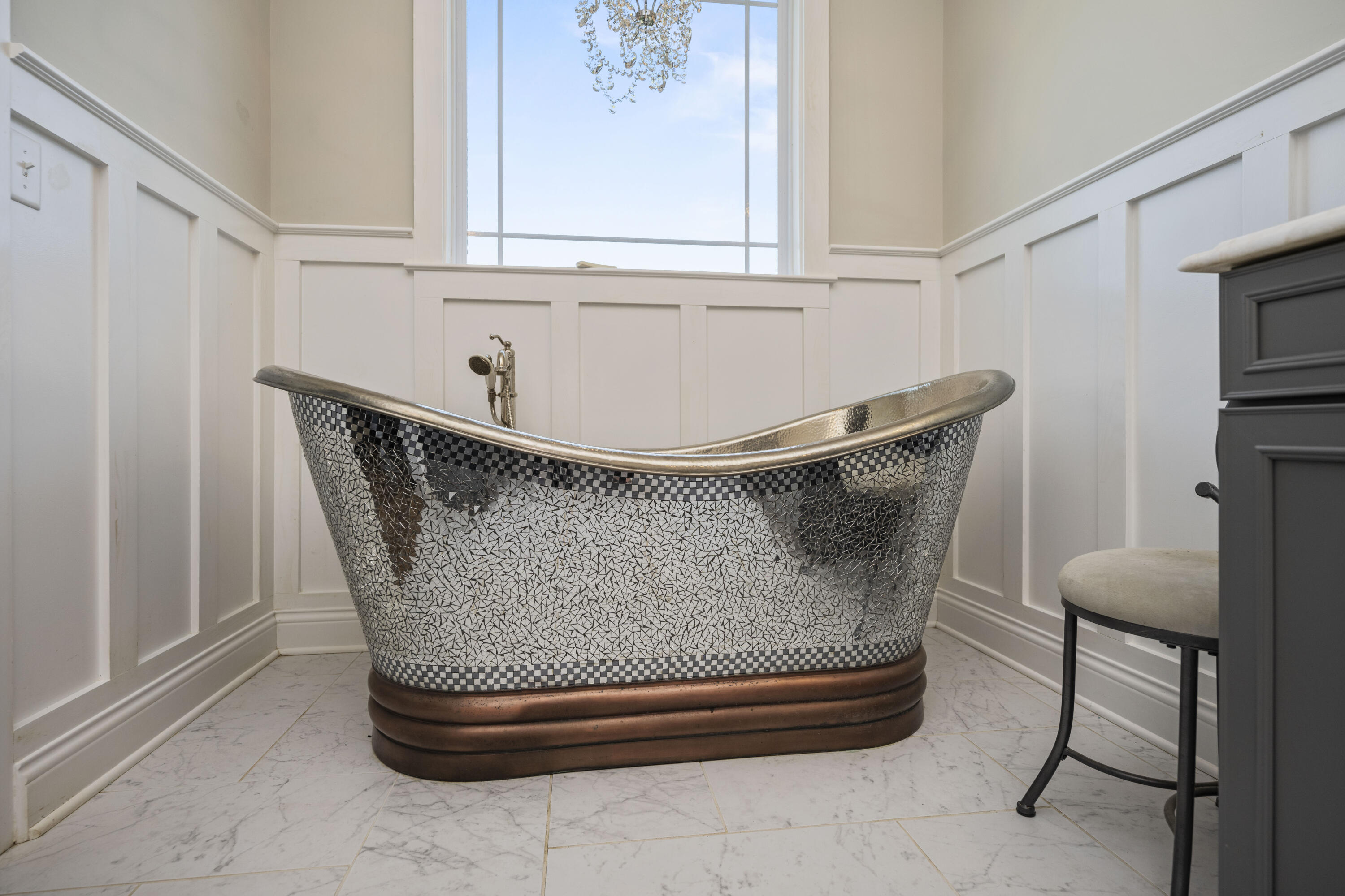 Richmond, Kentucky 40475, United States, 4 Bedrooms Bedrooms, ,4 BathroomsBathrooms,Residential,Active,158370