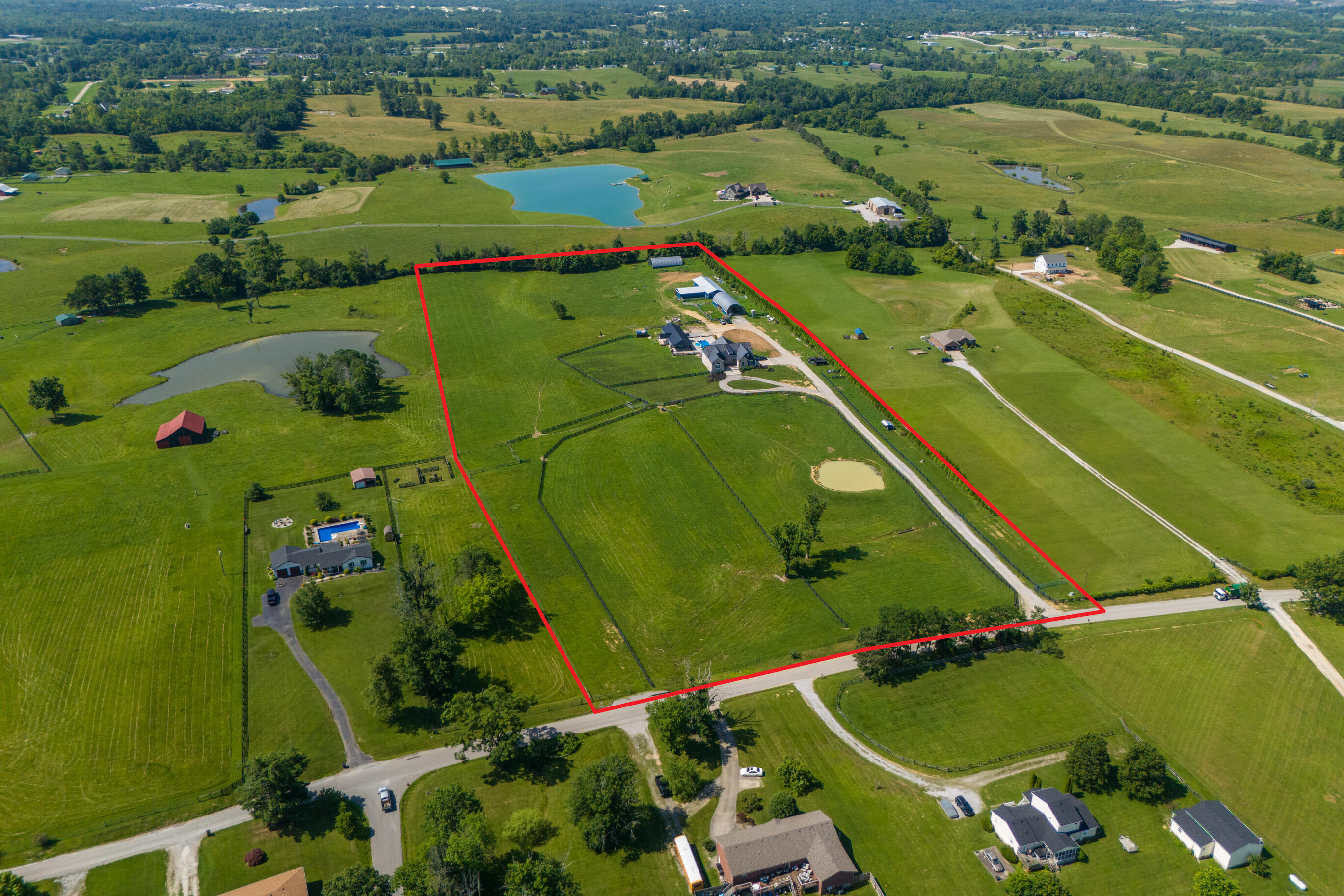 Richmond, Kentucky 40475, United States, 4 Bedrooms Bedrooms, ,4 BathroomsBathrooms,Residential,Active,158370