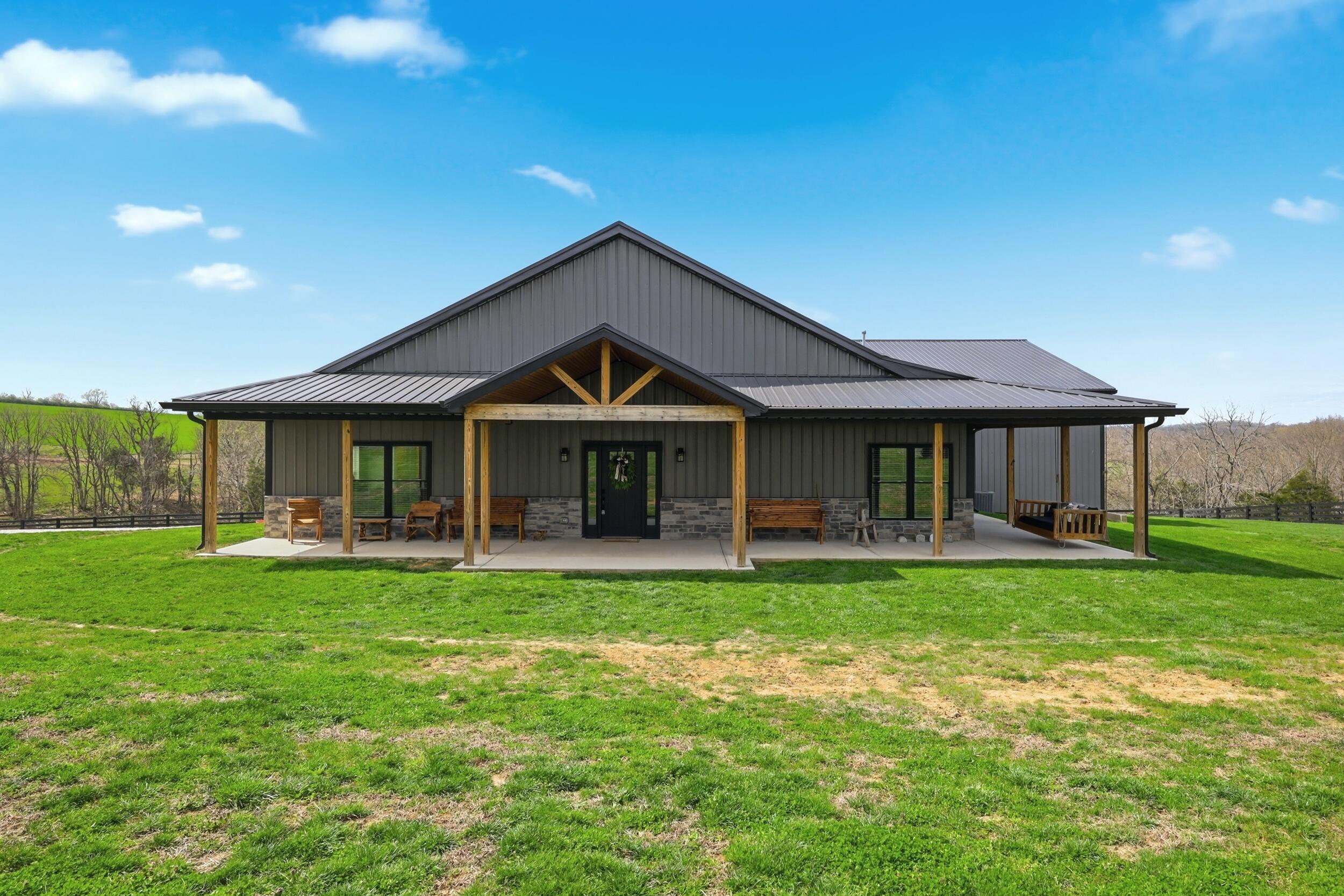 Harrodsburg, Kentucky, 40330, United States, 4 Bedrooms Bedrooms, ,3 BathroomsBathrooms,Residential,Active,2032943