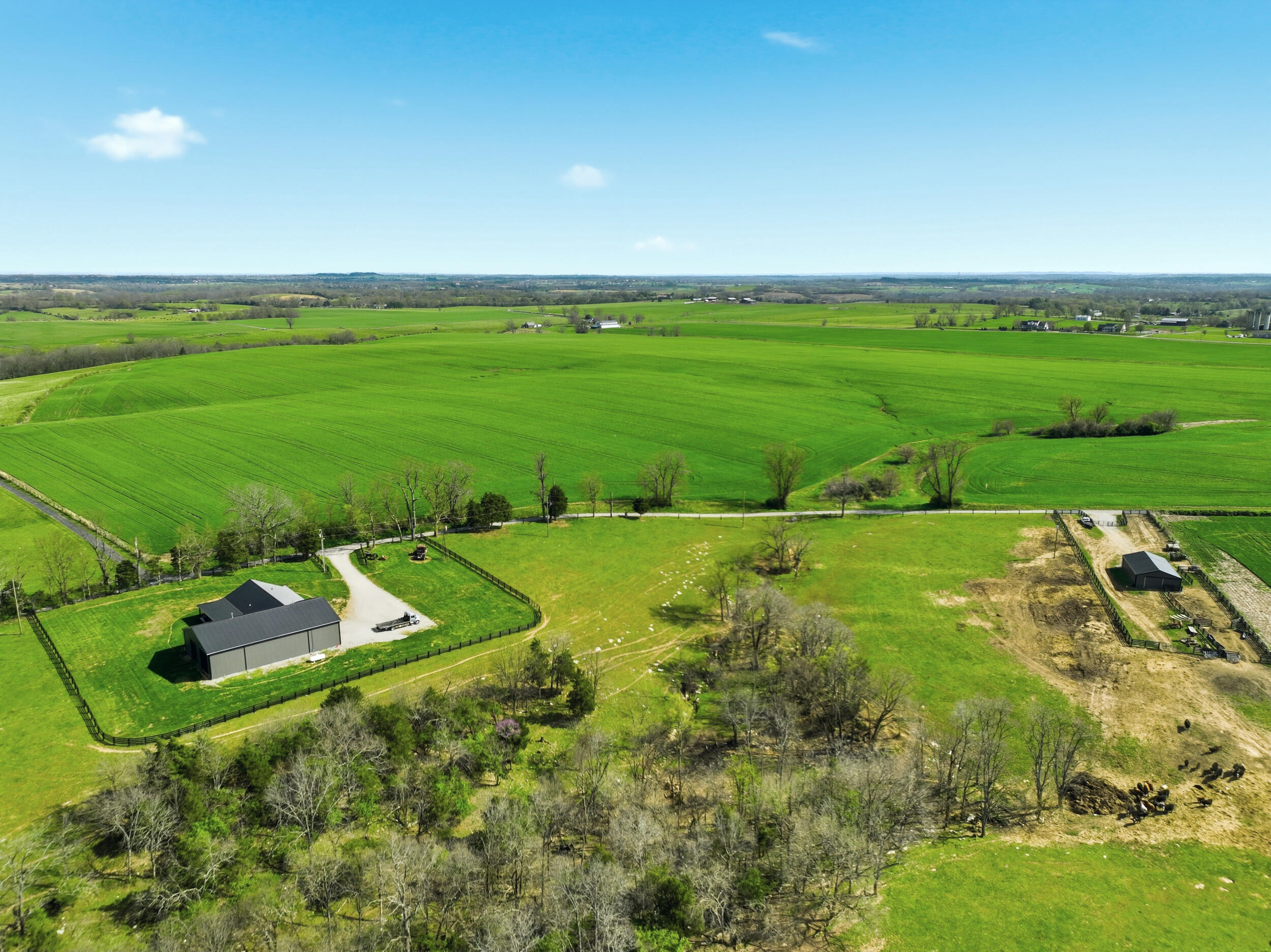 Harrodsburg, Kentucky, 40330, United States, 4 Bedrooms Bedrooms, ,3 BathroomsBathrooms,Residential,Active,2032943