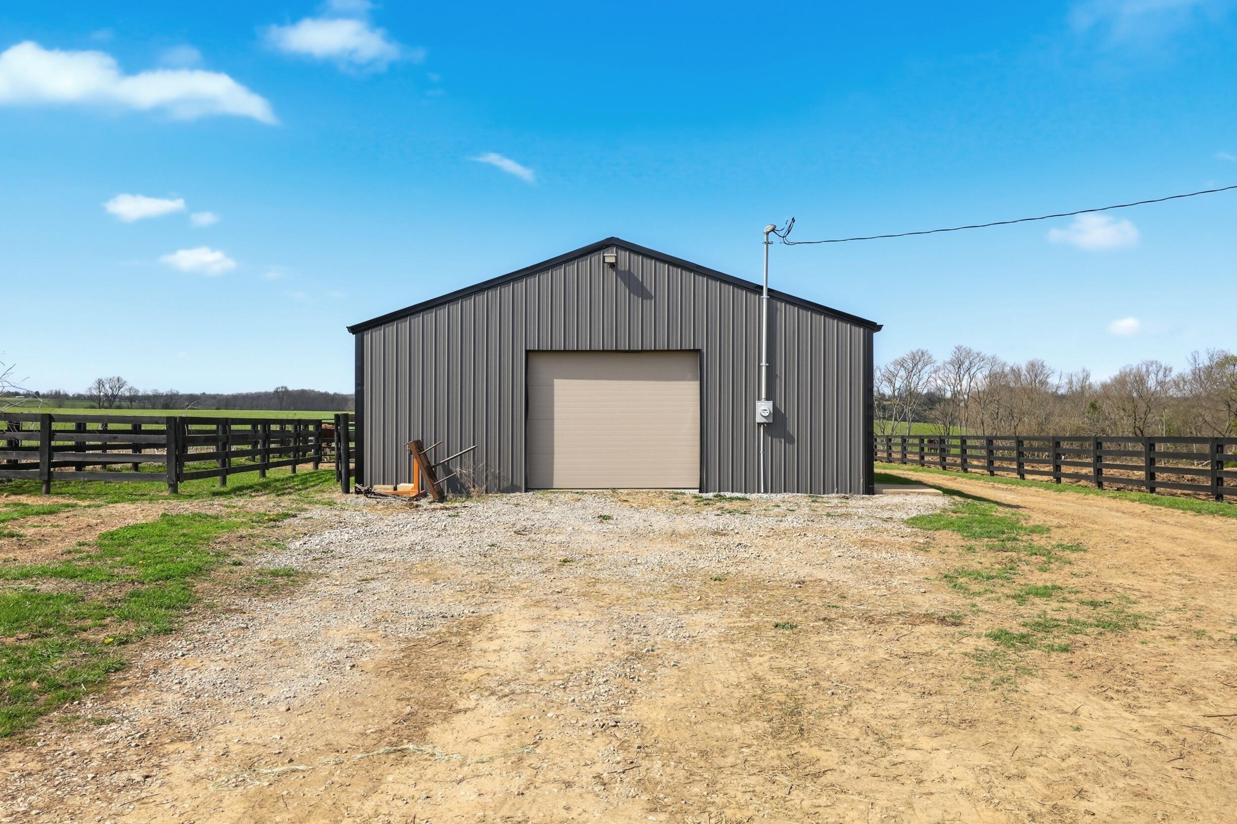 Harrodsburg, Kentucky, 40330, United States, 4 Bedrooms Bedrooms, ,3 BathroomsBathrooms,Residential,Active,2032943