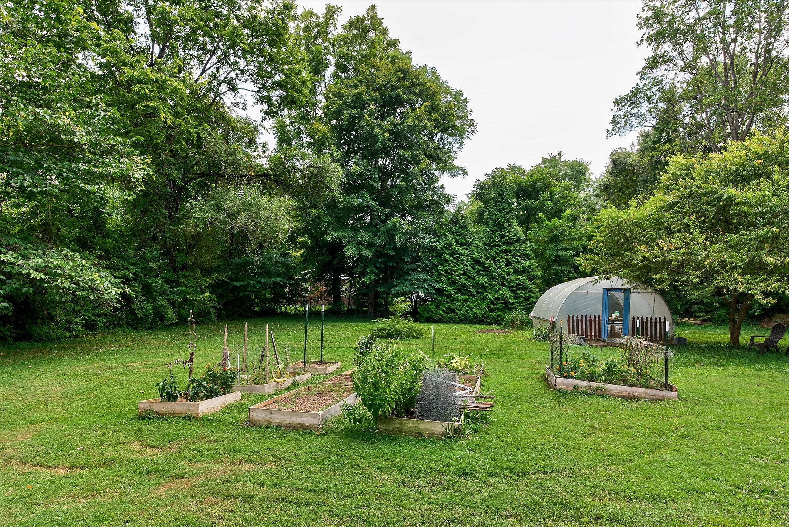 Berea, Kentucky 40403, United States, 4 Bedrooms Bedrooms, ,4 BathroomsBathrooms,Residential,Active,195762