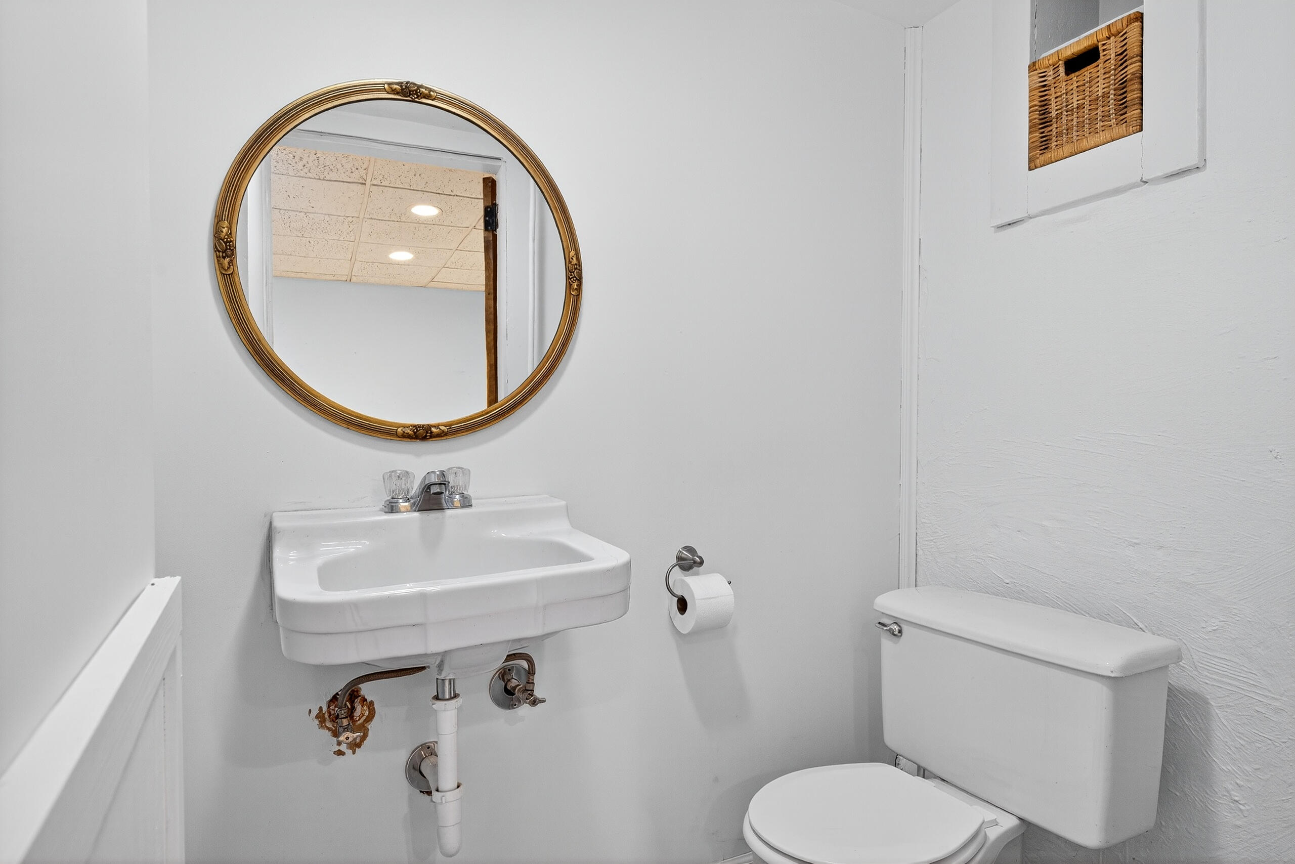 Berea, Kentucky 40403, United States, 4 Bedrooms Bedrooms, ,4 BathroomsBathrooms,Residential,Active,195762