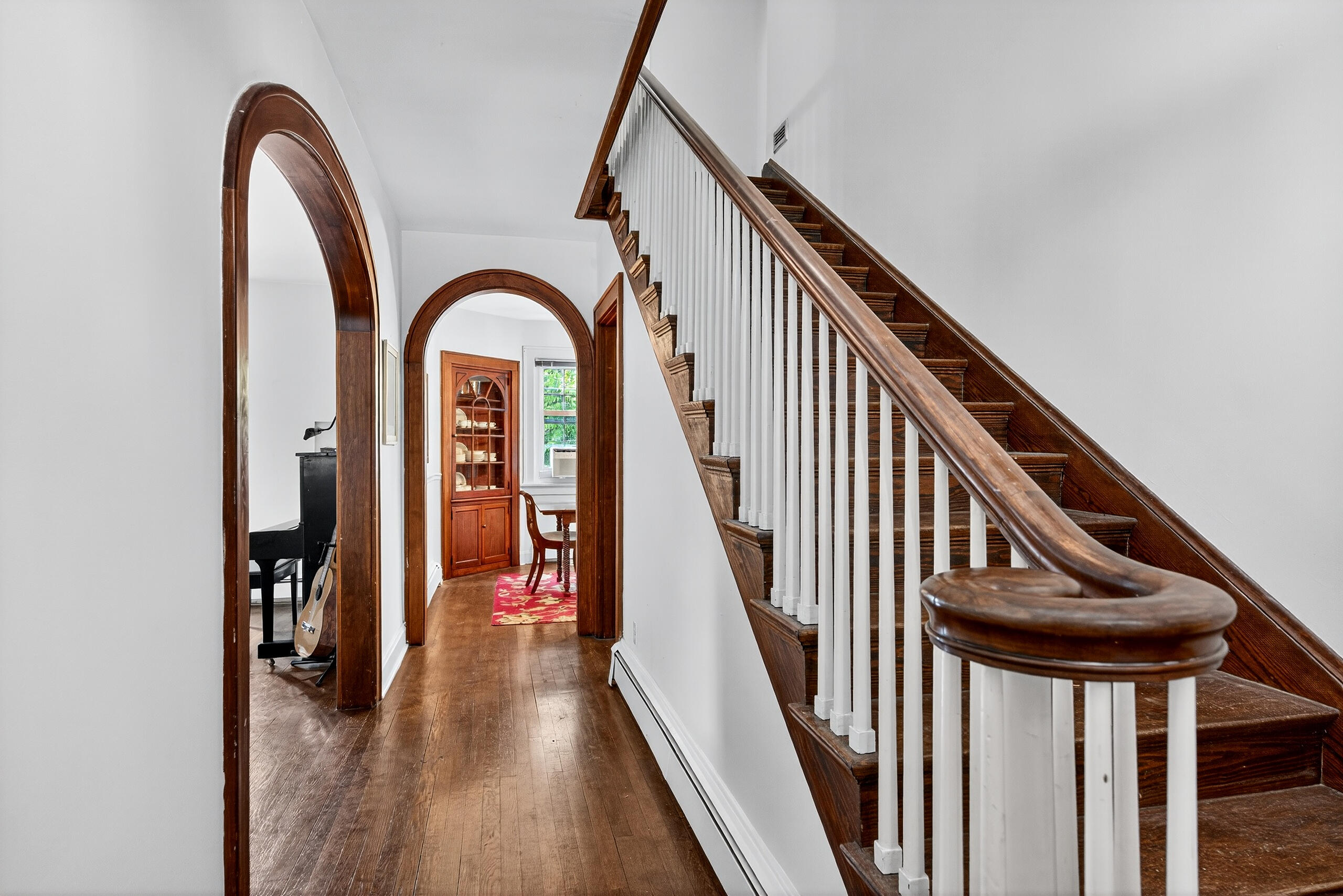 Berea, Kentucky 40403, United States, 4 Bedrooms Bedrooms, ,4 BathroomsBathrooms,Residential,Active,195762