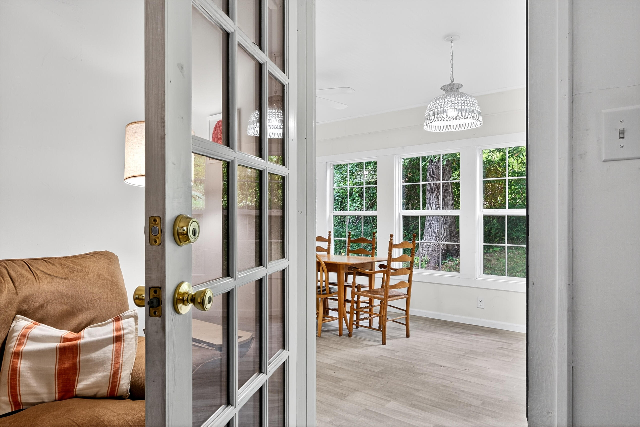 Berea, Kentucky 40403, United States, 4 Bedrooms Bedrooms, ,4 BathroomsBathrooms,Residential,Active,195762