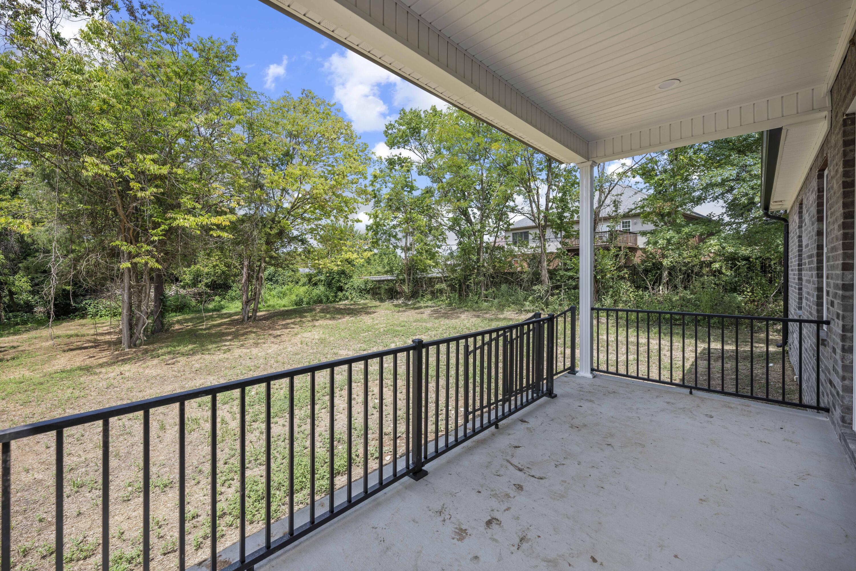 Richmond, Kentucky 40475, United States, 3 Bedrooms Bedrooms, ,2 BathroomsBathrooms,Residential,Active,163675