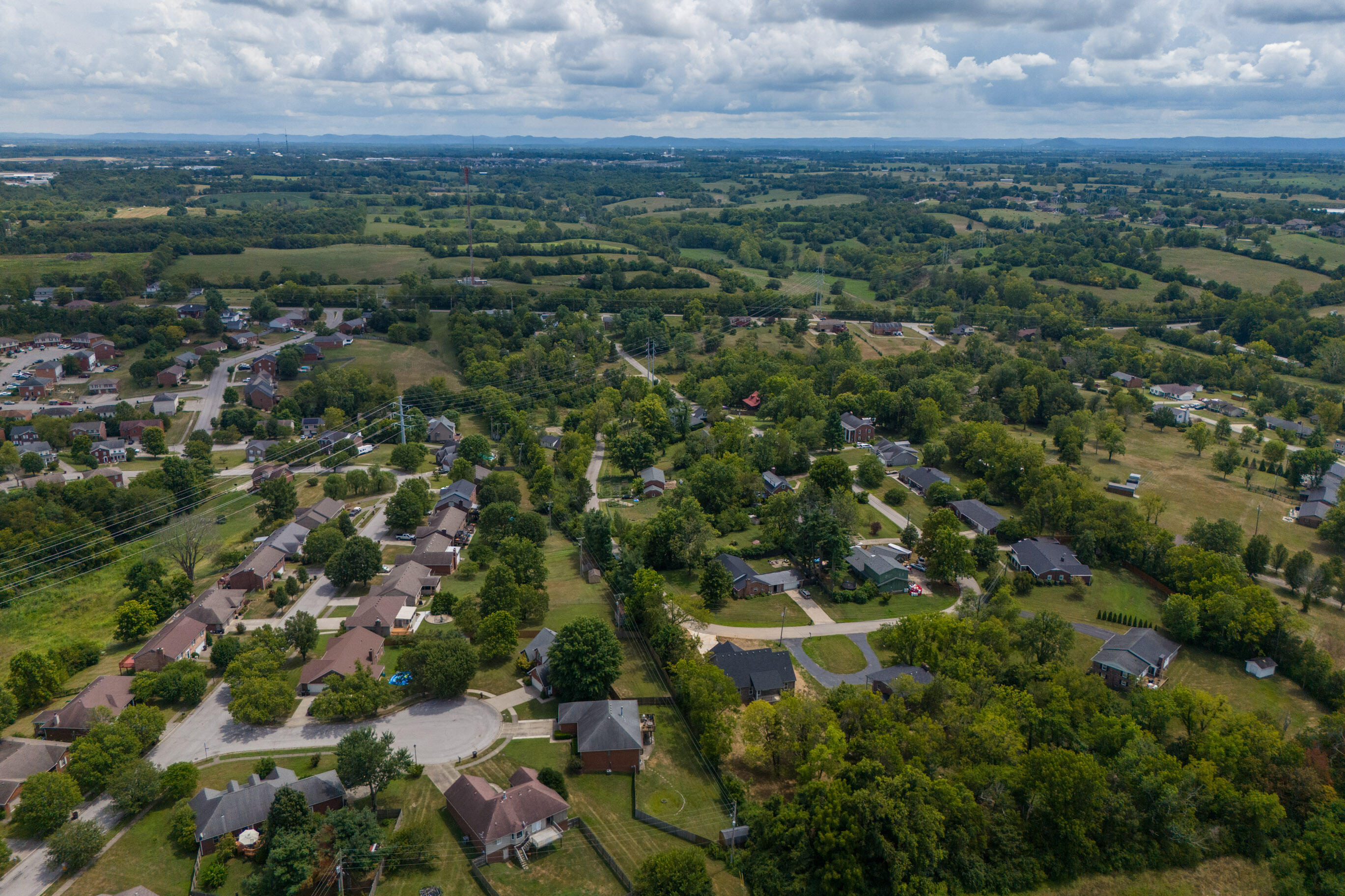 Richmond, Kentucky 40475, United States, 3 Bedrooms Bedrooms, ,2 BathroomsBathrooms,Residential,Active,163675