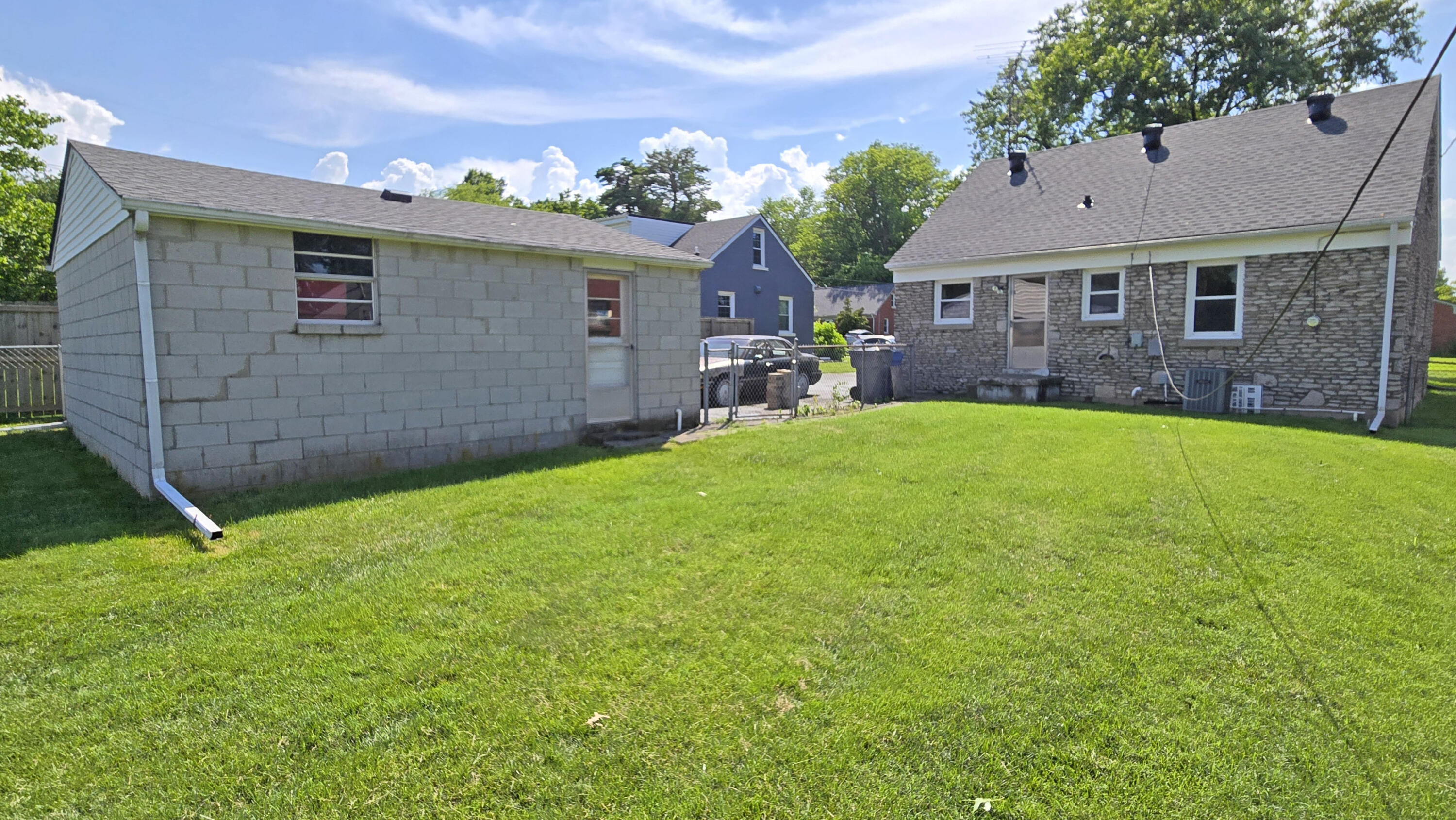 Lexington, Kentucky 40503, United States, 4 Bedrooms Bedrooms, ,1 BathroomBathrooms,Residential,Active,158210