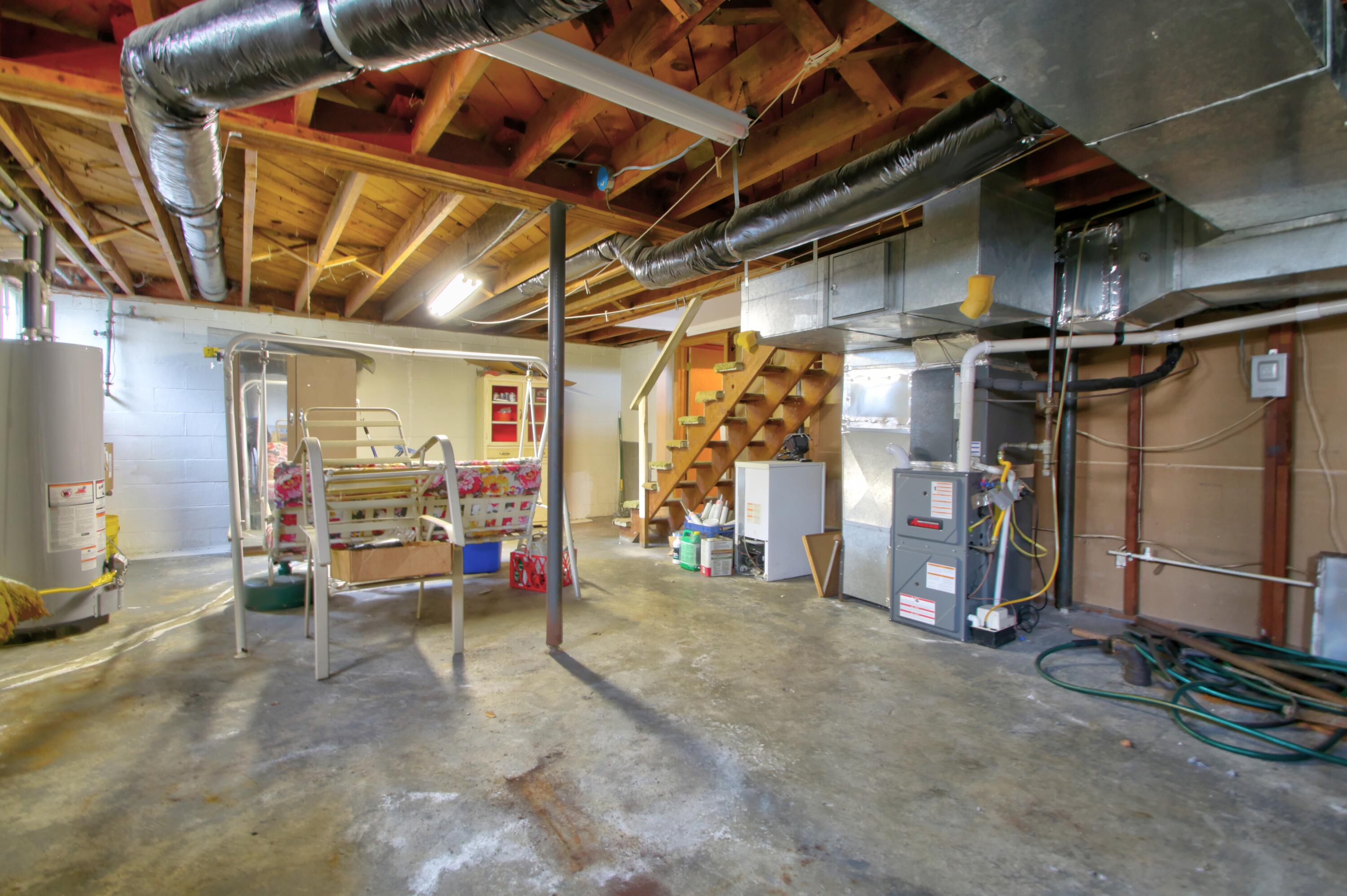 Lexington, Kentucky 40503, United States, 4 Bedrooms Bedrooms, ,1 BathroomBathrooms,Residential,Active,158210