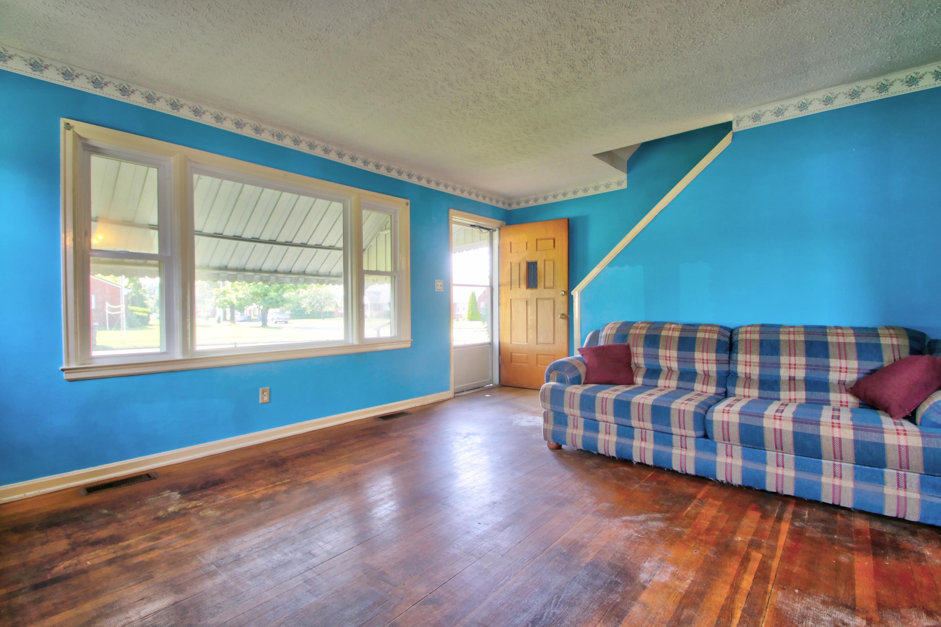 Lexington, Kentucky 40503, United States, 4 Bedrooms Bedrooms, ,1 BathroomBathrooms,Residential,Active,158210