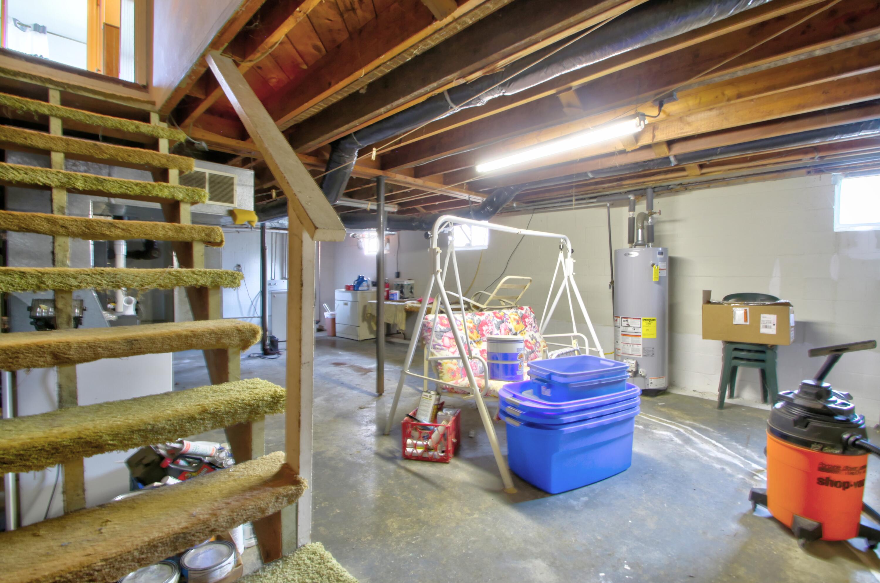 Lexington, Kentucky 40503, United States, 4 Bedrooms Bedrooms, ,1 BathroomBathrooms,Residential,Active,158210