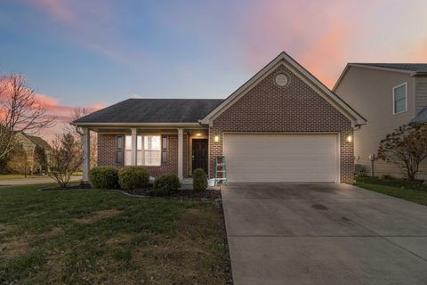 Photo of 801 Sugarbush Trail, Lexington, KY 40509 (MLS # 25506988)