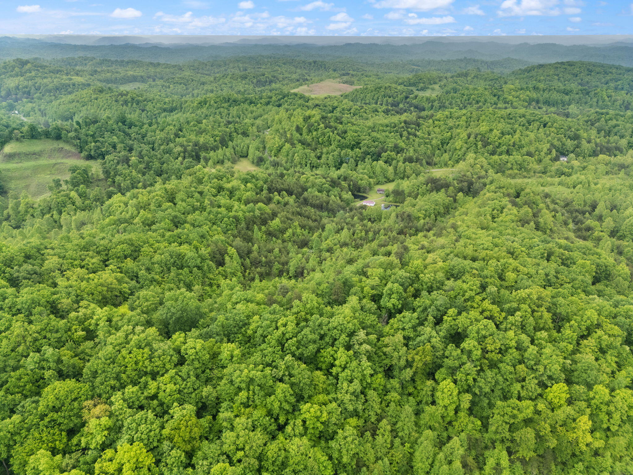 Booneville, Kentucky 41314, United States, 2 Bedrooms Bedrooms, ,1 BathroomBathrooms,Residential,Active,131207