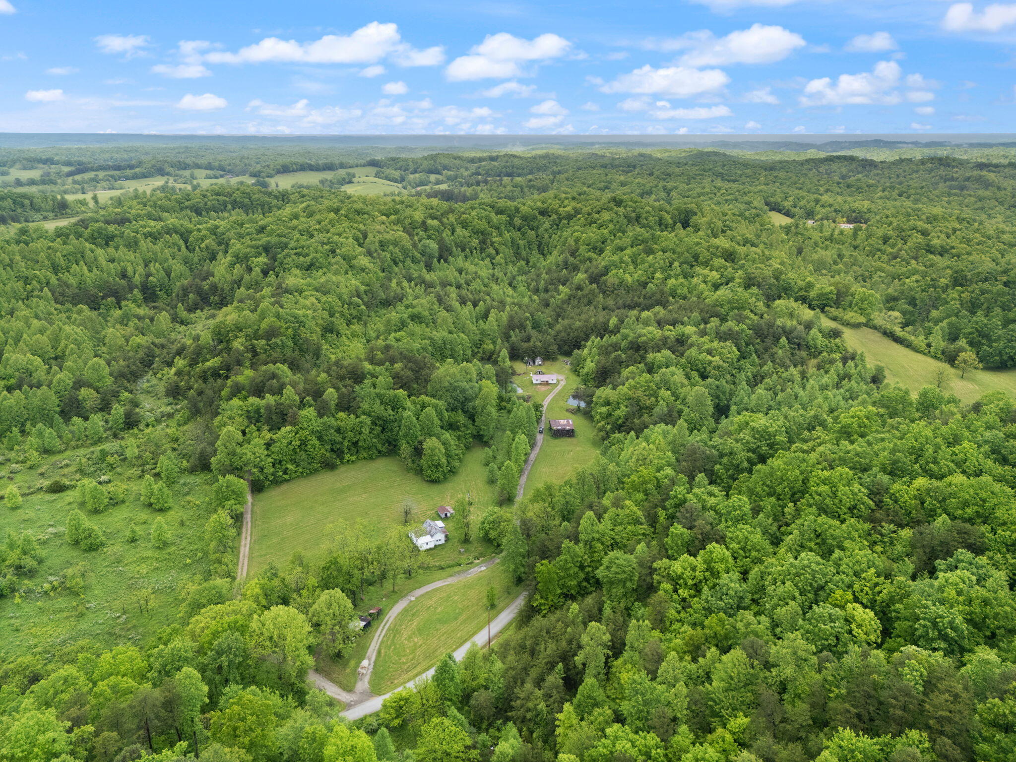 Booneville, Kentucky 41314, United States, 2 Bedrooms Bedrooms, ,1 BathroomBathrooms,Residential,Active,131207