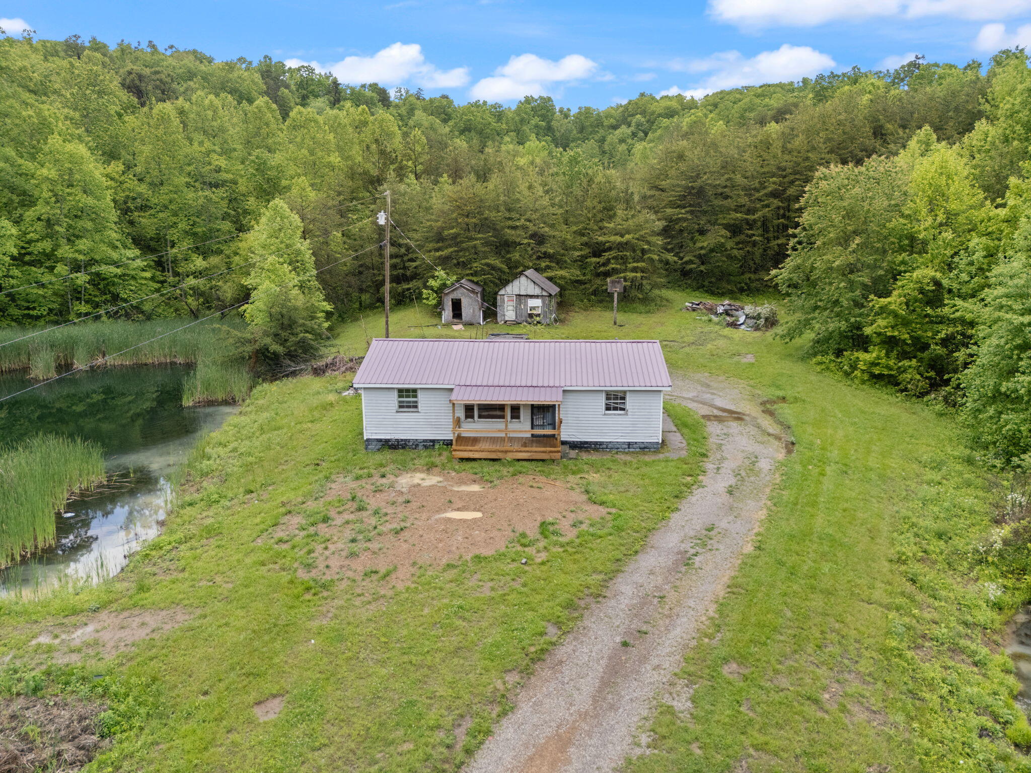 Booneville, Kentucky 41314, United States, 2 Bedrooms Bedrooms, ,1 BathroomBathrooms,Residential,Active,131207