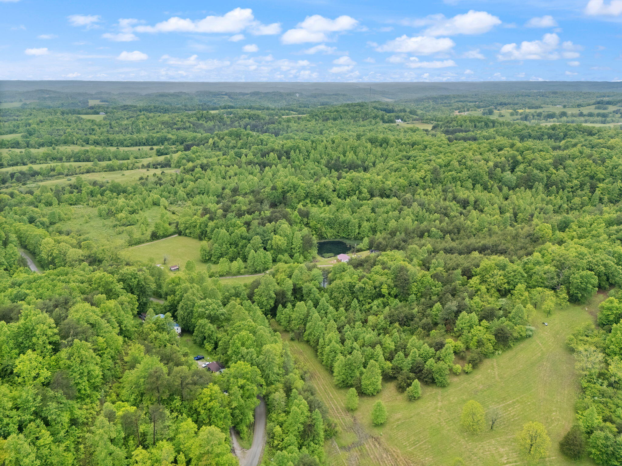 Booneville, Kentucky 41314, United States, 2 Bedrooms Bedrooms, ,1 BathroomBathrooms,Residential,Active,131207