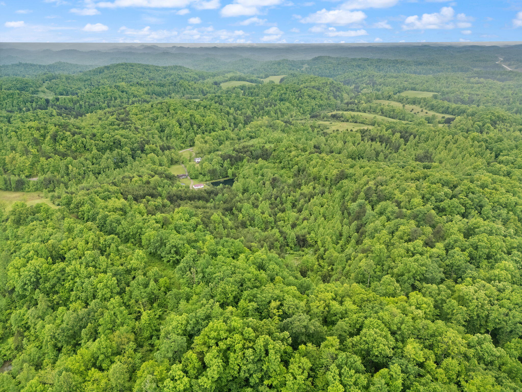 Booneville, Kentucky 41314, United States, 2 Bedrooms Bedrooms, ,1 BathroomBathrooms,Residential,Active,131207