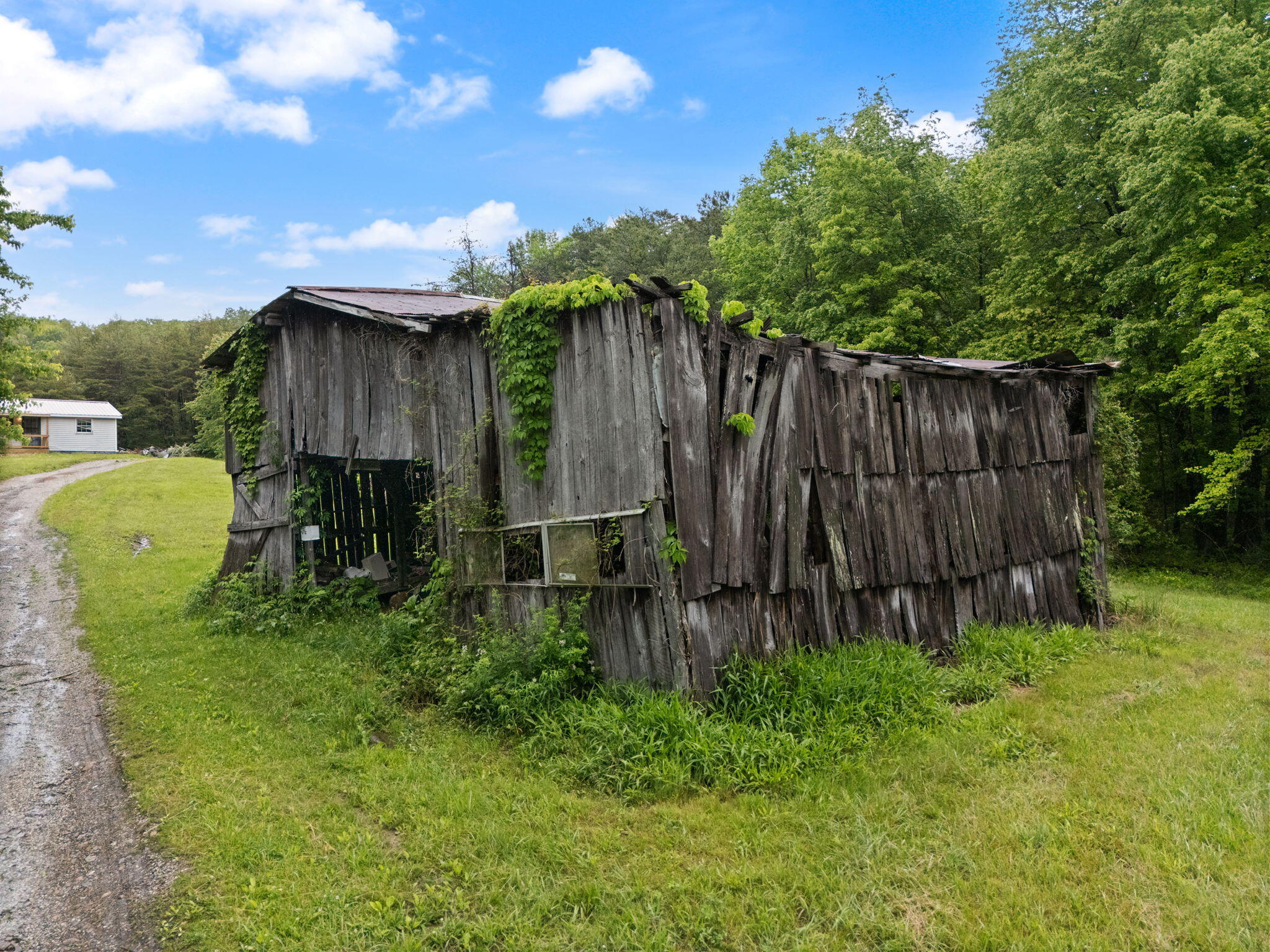 Booneville, Kentucky 41314, United States, 2 Bedrooms Bedrooms, ,1 BathroomBathrooms,Residential,Active,131207