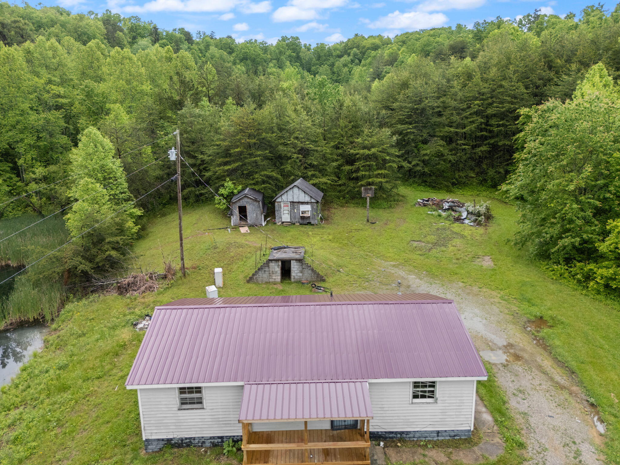 Booneville, Kentucky 41314, United States, 2 Bedrooms Bedrooms, ,1 BathroomBathrooms,Residential,Active,131207