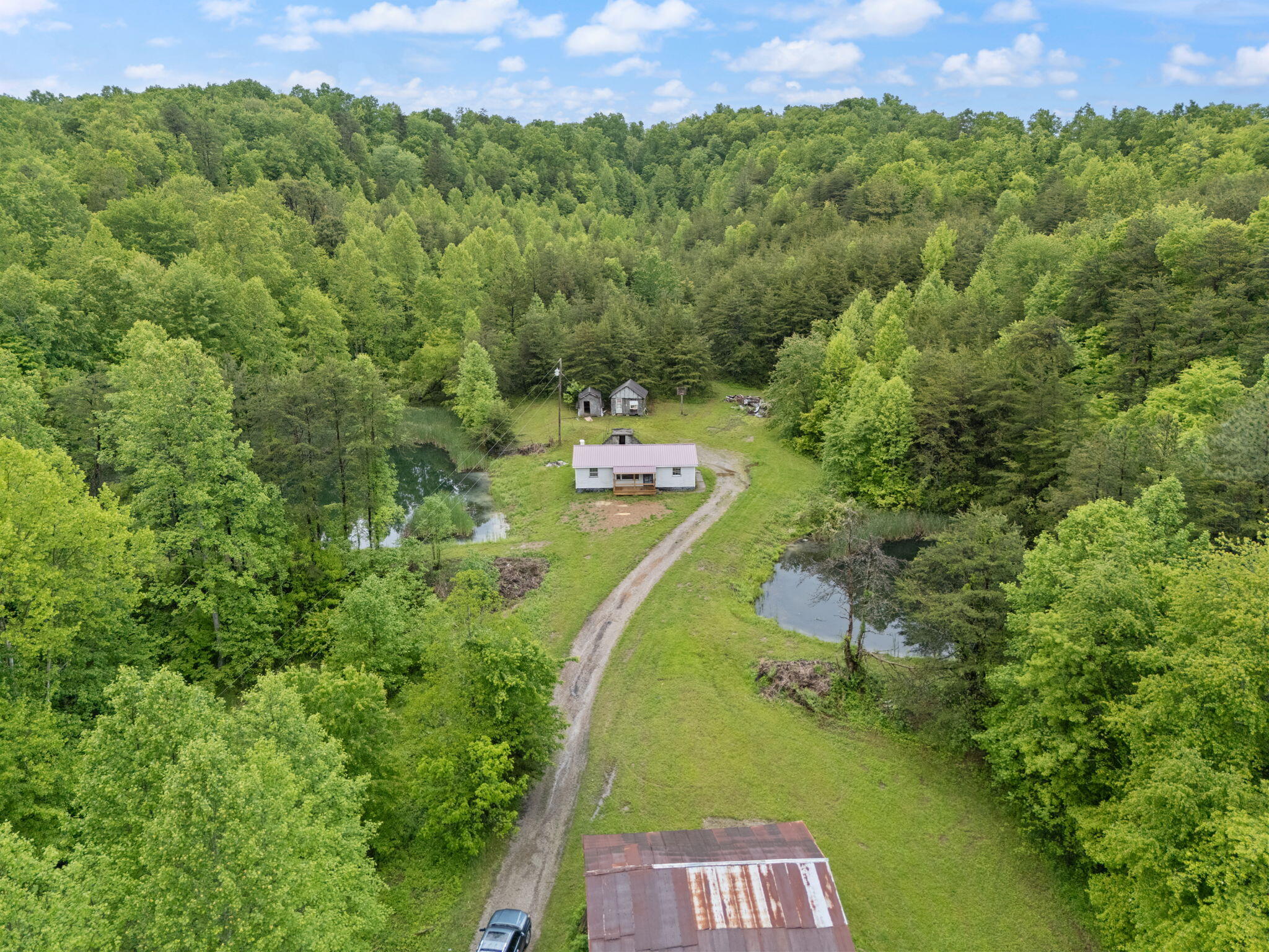 Booneville, Kentucky 41314, United States, 2 Bedrooms Bedrooms, ,1 BathroomBathrooms,Residential,Active,131207