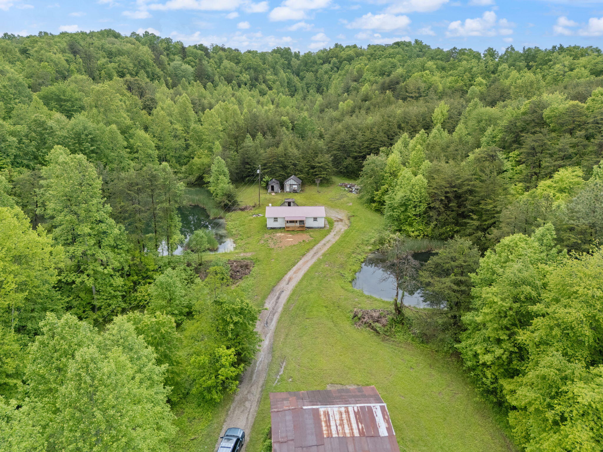 Booneville, Kentucky 41314, United States, 2 Bedrooms Bedrooms, ,1 BathroomBathrooms,Residential,Active,131207