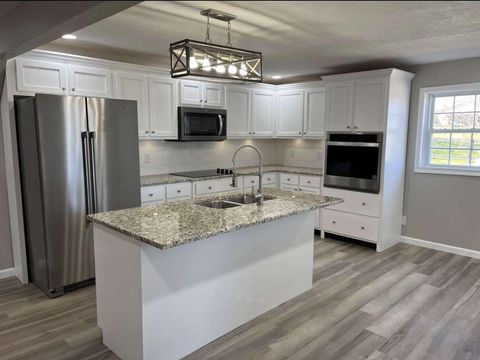 Property photo of 15 Brown-colyer Road, Eubank, KY 42567