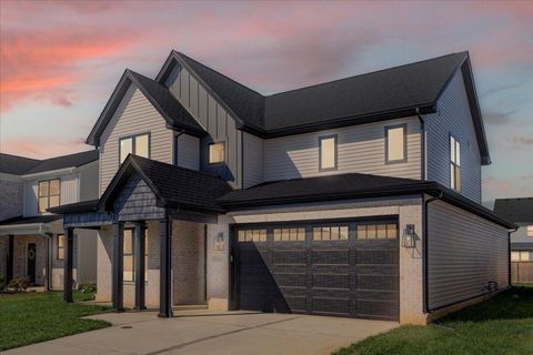 Photo of 1069 Squirrel Nest Lane, Lexington, KY 40509 (MLS # 25505212)