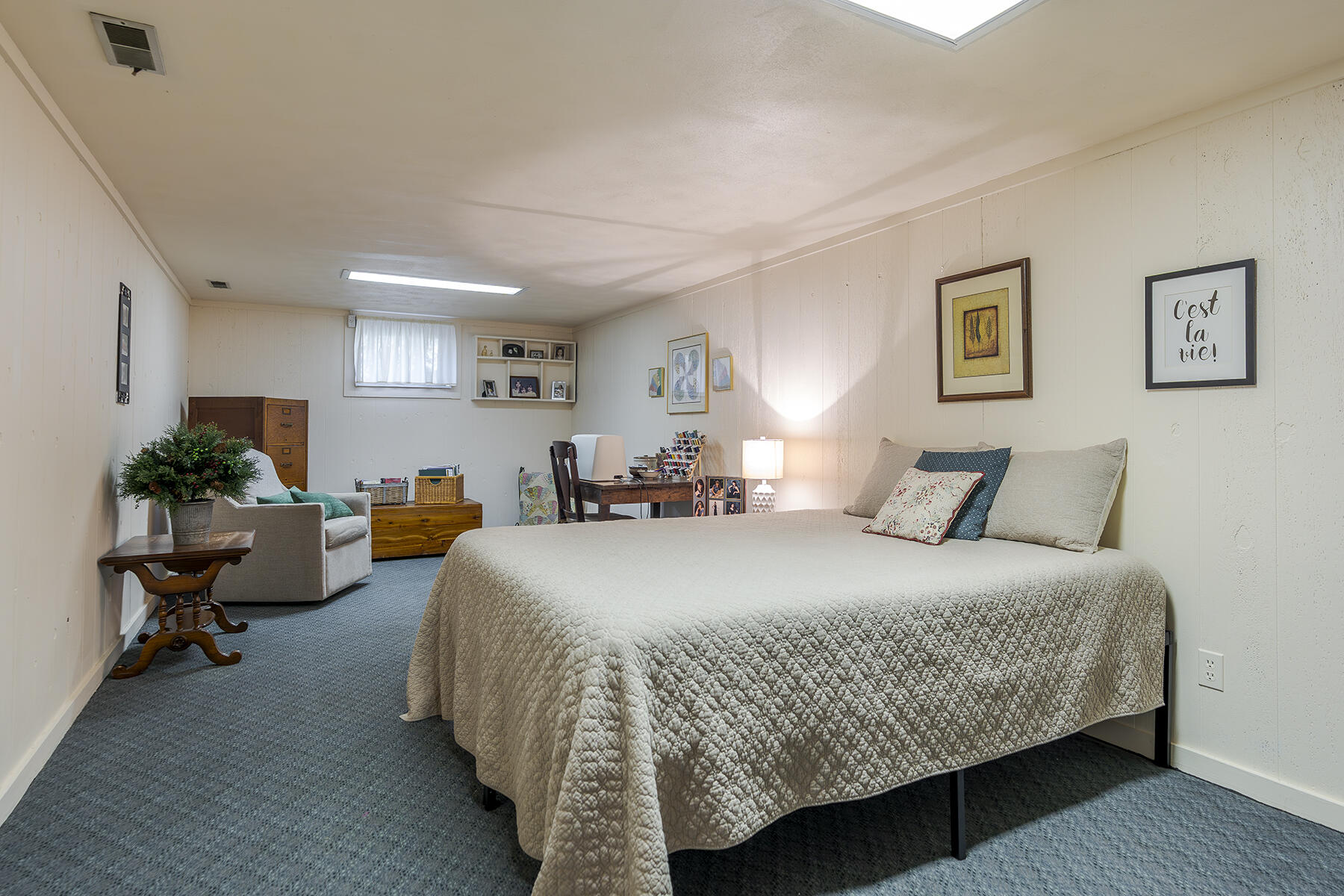 Lexington, Kentucky 40517, United States, 3 Bedrooms Bedrooms, ,2 BathroomsBathrooms,Residential,Pending,114209