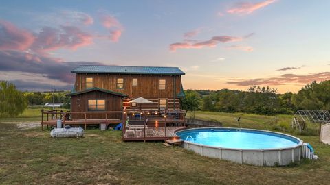 Photo of 1548 High Bridge Road, Lancaster, KY 40444 (MLS # 25503658)