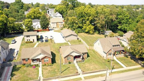 Photo of 314 N 2nd Street, Richmond, KY 40475 (MLS # 25500979)