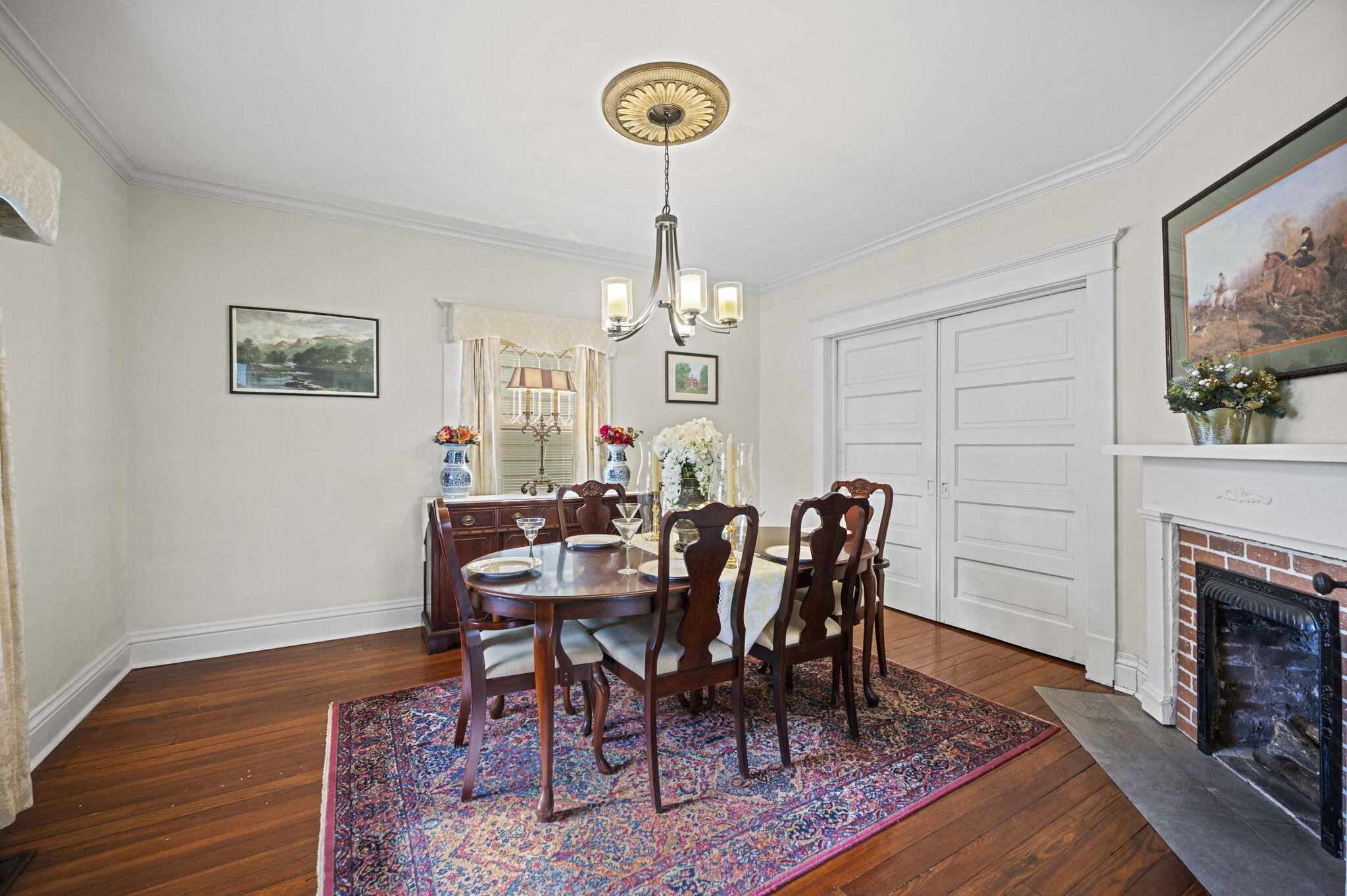 Richmond, Kentucky 40475, United States, 4 Bedrooms Bedrooms, ,2 BathroomsBathrooms,Residential,Active,256227