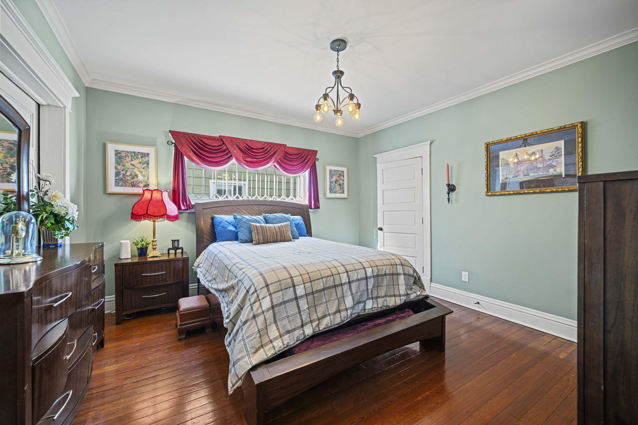 Richmond, Kentucky 40475, United States, 4 Bedrooms Bedrooms, ,2 BathroomsBathrooms,Residential,Active,256227