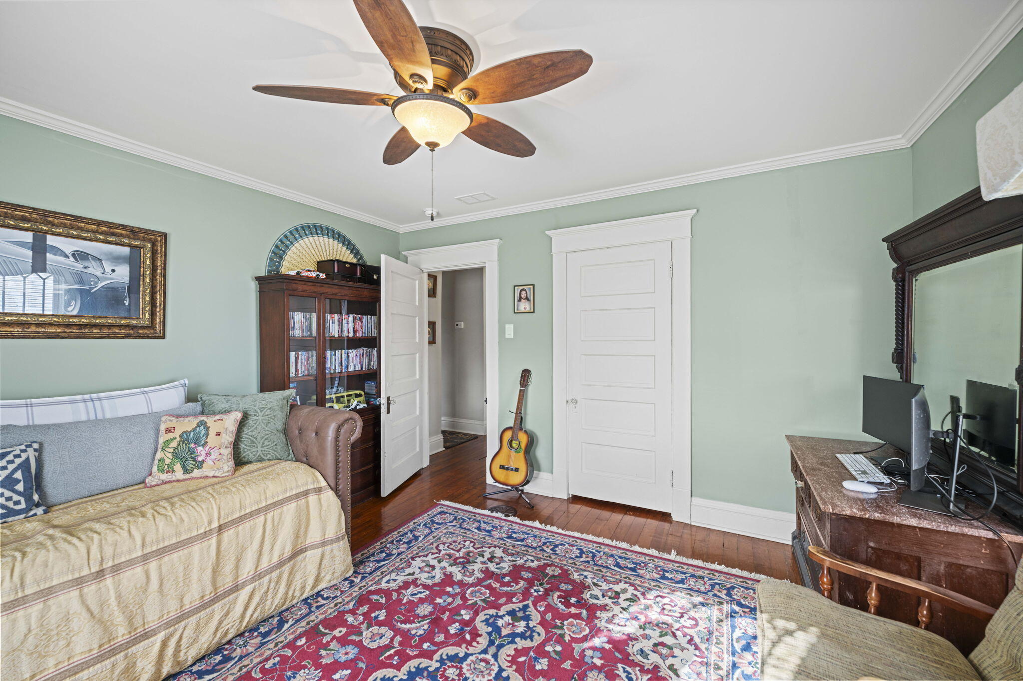 Richmond, Kentucky 40475, United States, 4 Bedrooms Bedrooms, ,2 BathroomsBathrooms,Residential,Active,256227