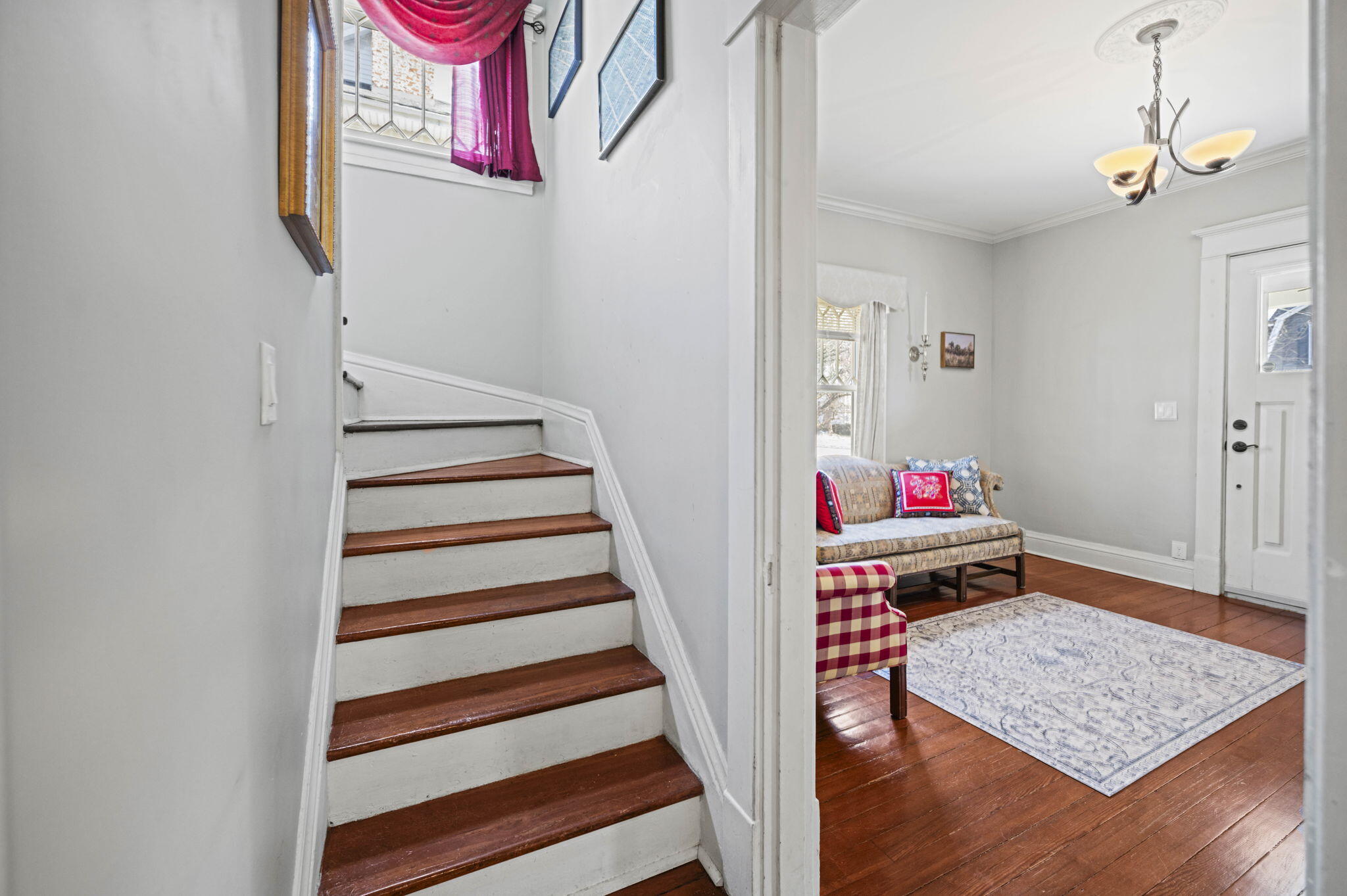 Richmond, Kentucky 40475, United States, 4 Bedrooms Bedrooms, ,2 BathroomsBathrooms,Residential,Active,256227