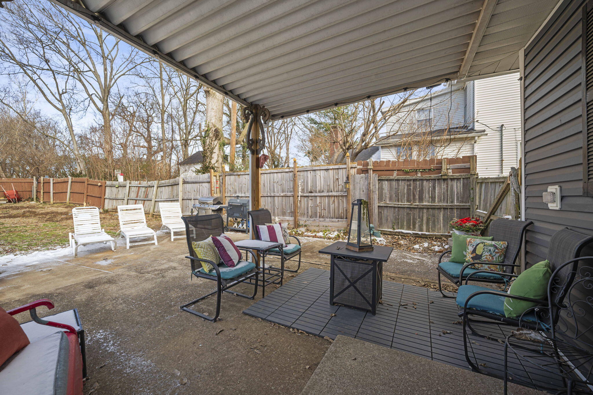 Richmond, Kentucky 40475, United States, 4 Bedrooms Bedrooms, ,2 BathroomsBathrooms,Residential,Active,256227