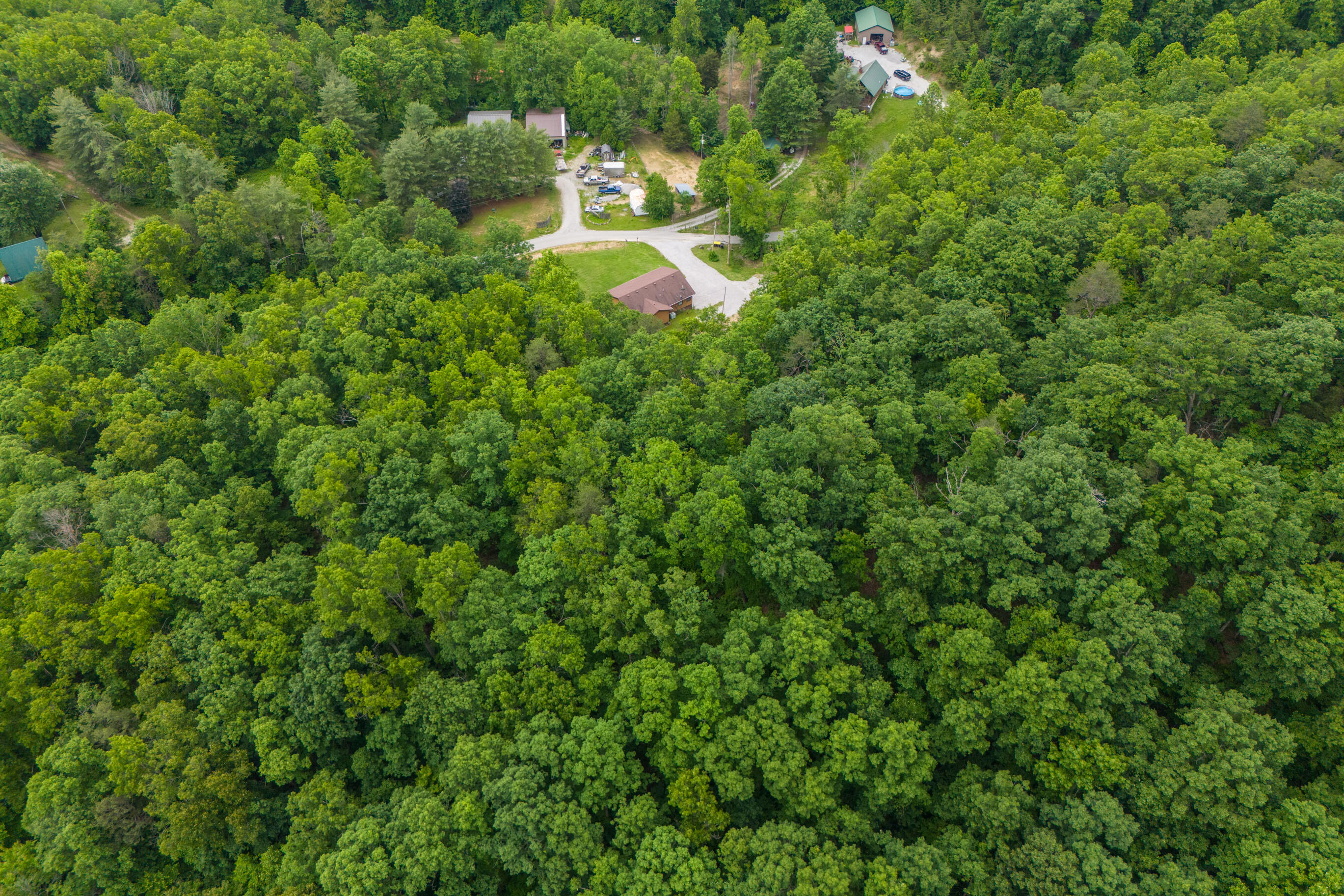 Berea, Kentucky 40403, United States, 3 Bedrooms Bedrooms, ,2 BathroomsBathrooms,Residential,Active,141091