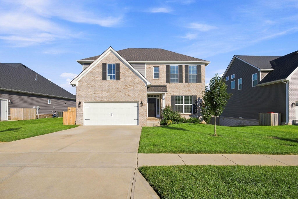 Photo of 201 Blue Ridge Drive, Nicholasville, KY 40356 (MLS # 26020677)