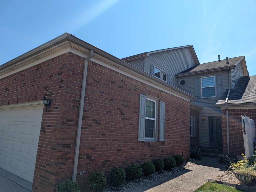 Photo of 1542 Player Drive, Lexington, KY 40511 (MLS # 26025399)