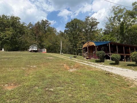 Photo of 755 Slip Rock Canyon Road, Monticello, KY 42633 (MLS # 25503816)