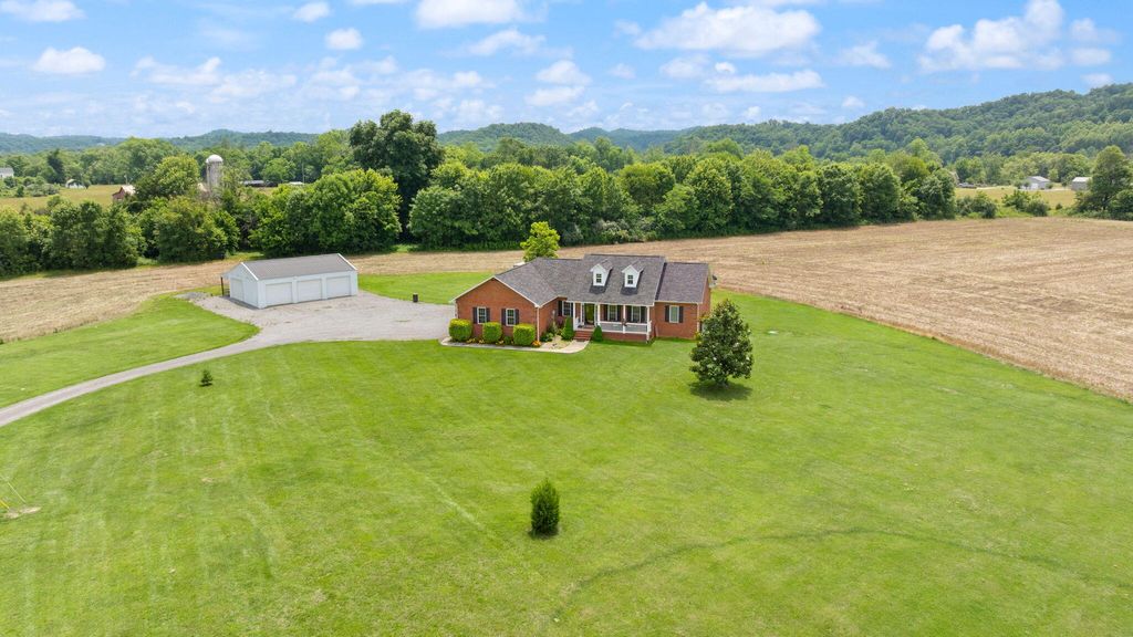 Photo of 176 Wetland Drive, Jamestown, KY 42629 (MLS # 26012667)