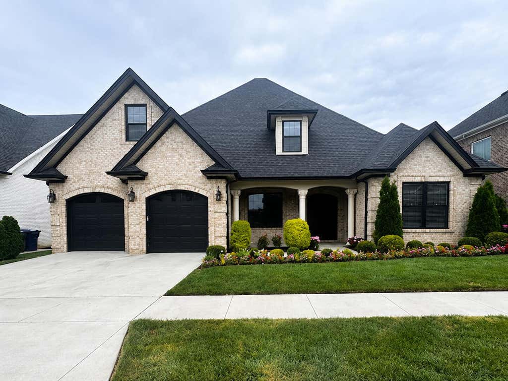 Photo of 4261 Captains Court, Lexington, KY 40513 (MLS # 26020179)