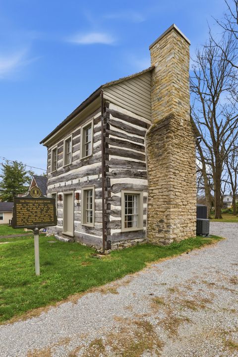 Property photo of 202 E Walnut Street, Danville, KY 40422