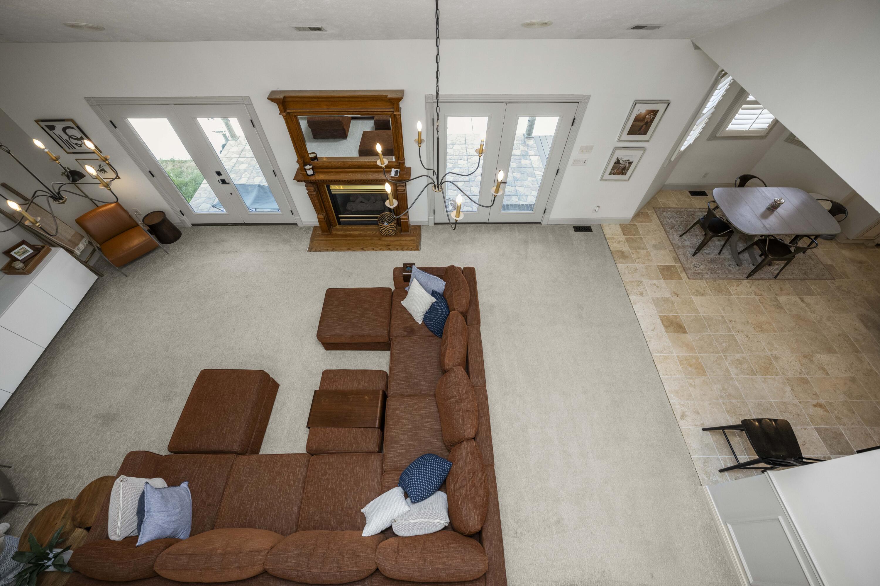 Richmond, Kentucky 40475, United States, 4 Bedrooms Bedrooms, ,4 BathroomsBathrooms,Residential,Contingent,47200