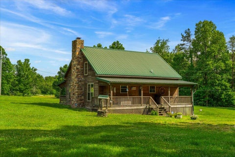 Property photo of 2065 Cobhill Road, Irvine, KY 40336