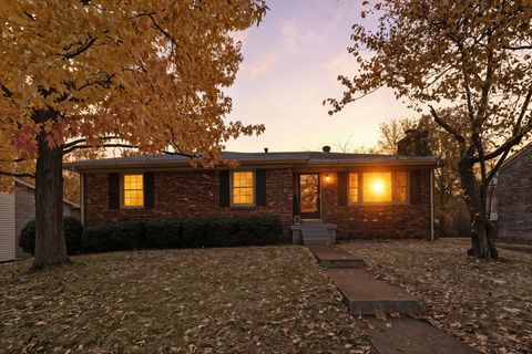 Photo of 3473 Aldershot Drive, Lexington, KY 40503 (MLS # 25505678)