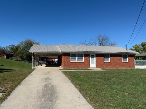 Photo of 202 Blue Grass Drive, Richmond, KY 40475 (MLS # 25503740)